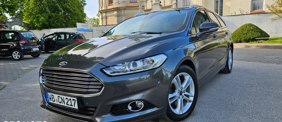 Ford Mondeo cena 47900 przebieg: 203500, rok produkcji 2016 z Chojnów małe 326